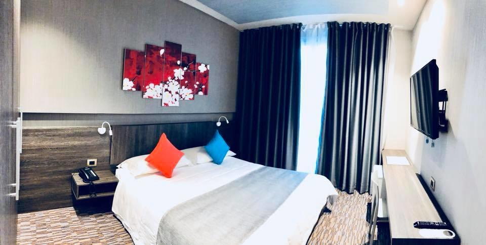 Hotel Enjoy Polesella エクステリア 写真