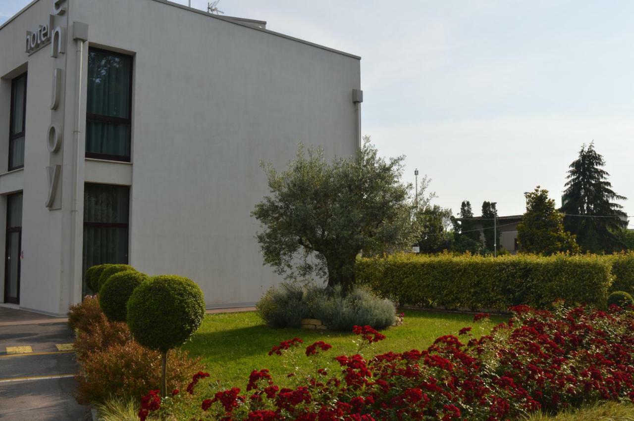 Hotel Enjoy Polesella エクステリア 写真